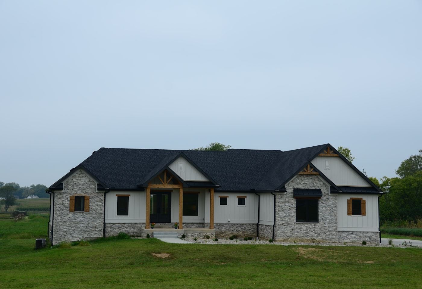 Modern farmhouse exterior — Single story